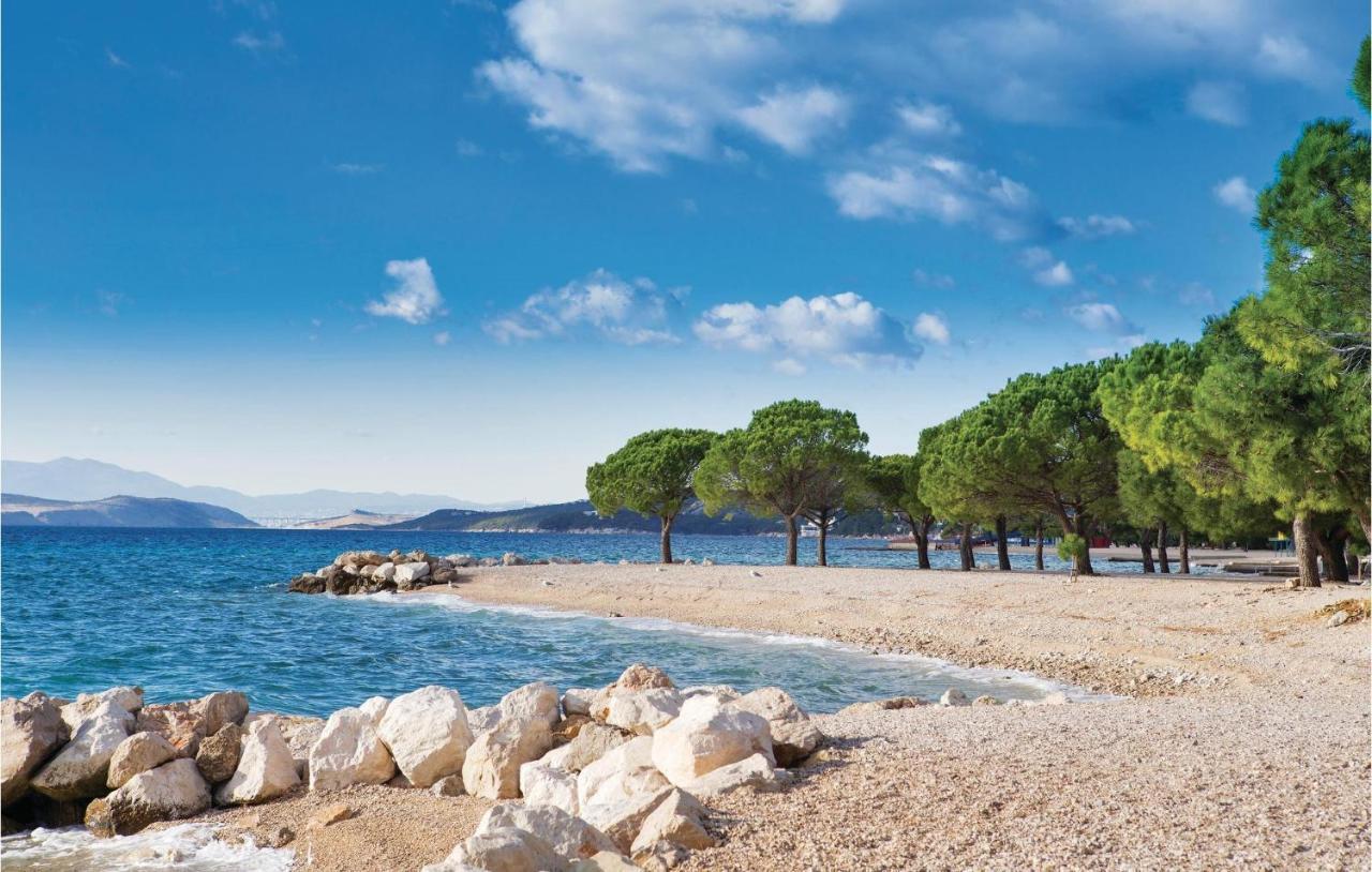 Stunning Apartment In Crikvenica With Wifi Eksteriør bilde