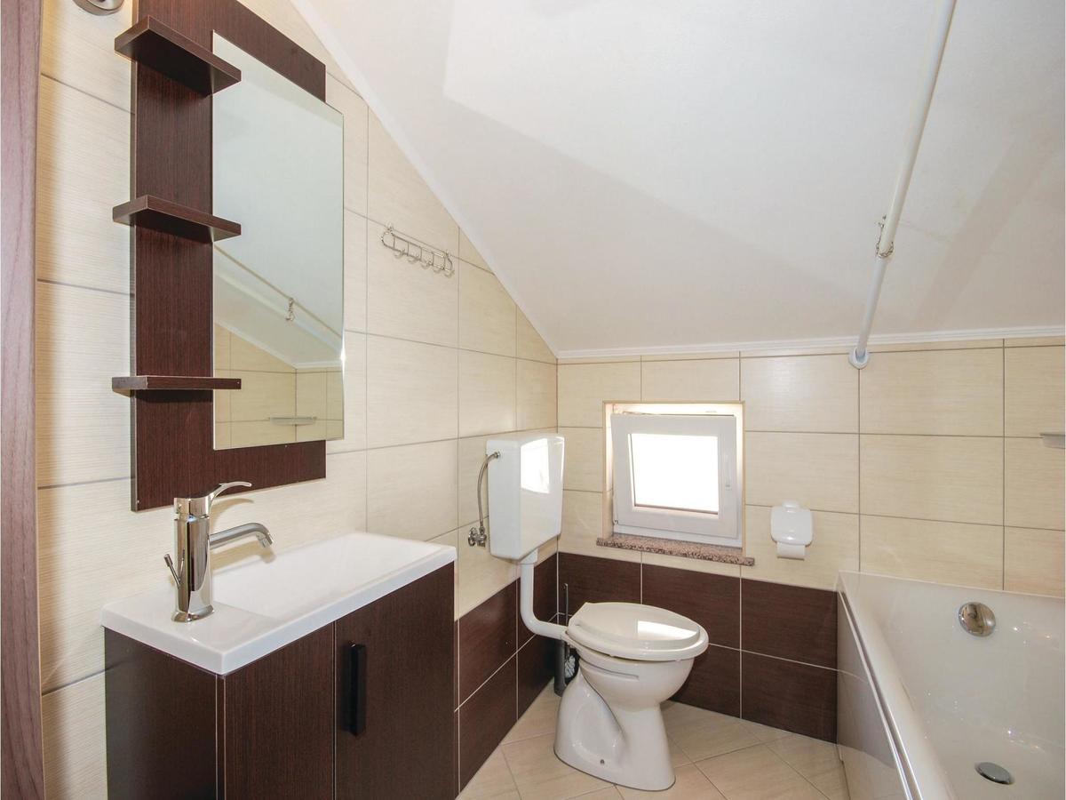 Stunning Apartment In Crikvenica With Wifi Eksteriør bilde