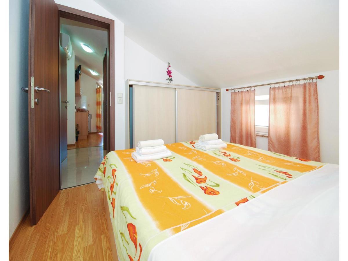 Stunning Apartment In Crikvenica With Wifi Eksteriør bilde