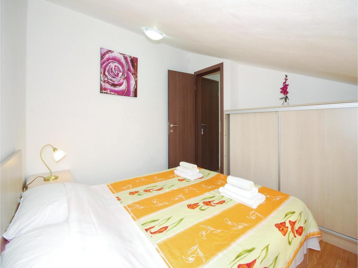 Stunning Apartment In Crikvenica With Wifi Eksteriør bilde