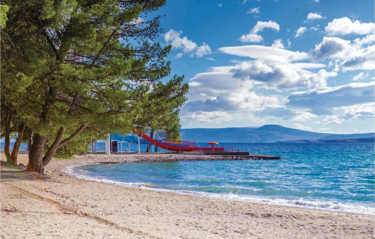 Stunning Apartment In Crikvenica With Wifi Eksteriør bilde